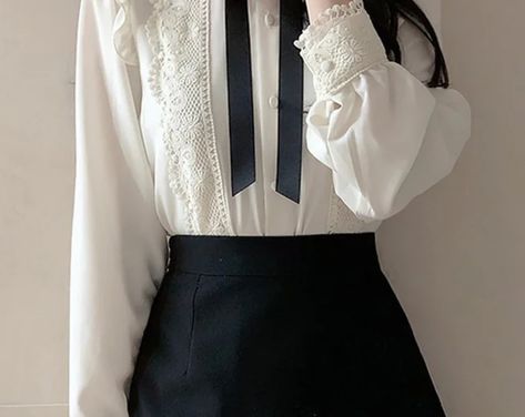 IncognetSee - Etsy Vintage Style Blouses, White Button Shirt, Edwardian Blouse, Peter Pan Collar Top, Preppy Mode, Peter Pan Collar Shirt, Ruffle Long Sleeve Blouse, Victorian Blouse, White Shirt Blouse