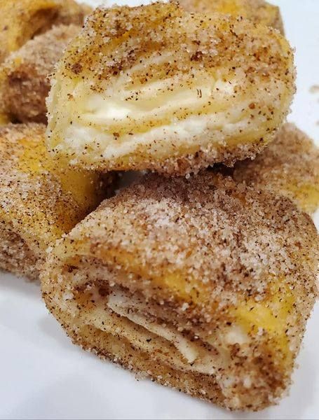 Keto Recipes - Food Network | I don't remember who posted the recipe for the cinnamon sugar tortilla roll ups, but THANK YOU Tortilla Dessert, Cinnamon Sugar Tortilla, Cinnamon Sugar Tortillas, Cinnamon Tortillas, Tortilla Rolls, Keto Cinnamon Rolls, Free Keto Meal Plan, Low Carb Easy, Roll Ups Tortilla