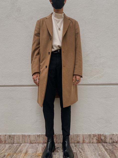 Overcoat and turtleneck season Guy Turtle Neck Outfit, Mens Neutral Outfit Winter, Turtlenecks Men Outfits, Turtle Neck And Blazer Men, Mens Outfits Turtleneck, Brown And Tan Outfits Men, Beige Turtleneck Outfit Men, Cream Turtleneck Outfit Men, Male Winter Outfits Aesthetic