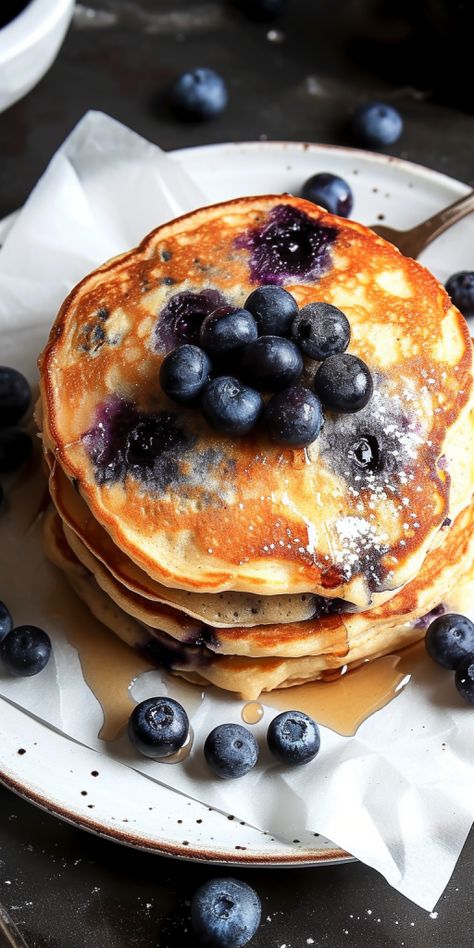 Blueberry Pancakes [20 Minutes] - Chasety Blueberries Pancakes Recipe, Pancakes With Fruit Aesthetic, Blueberry Pancake Aesthetic, Mini Blueberry Pancakes, Different Kinds Of Pancakes, Blueberry Pancakes Aesthetic, Breakfast In Bed Recipes, Breakfast Pancakes Aesthetic, American Breakfast Ideas