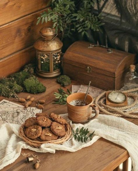 Types of Cottagecore Aesthetic: Which One Are You? | The Other Aesthetic Cottagecore Cafe, Farmcore Aesthetic, Cottagecore Winter, Winter Cottagecore, Cottagecore Christmas, Cottagecore Home, Cottage Aesthetic, Winter Cottage, Vintage Cottagecore