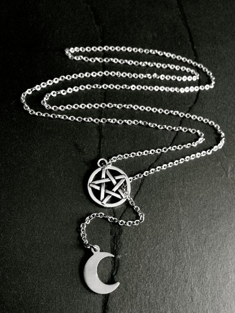 Pentagram Pendant, Wiccan Jewelry, Witch Jewelry, Moon Charm, Moon Necklace, Steel Jewelry, Steel Chain, Stainless Steel Chain, Crescent Moon