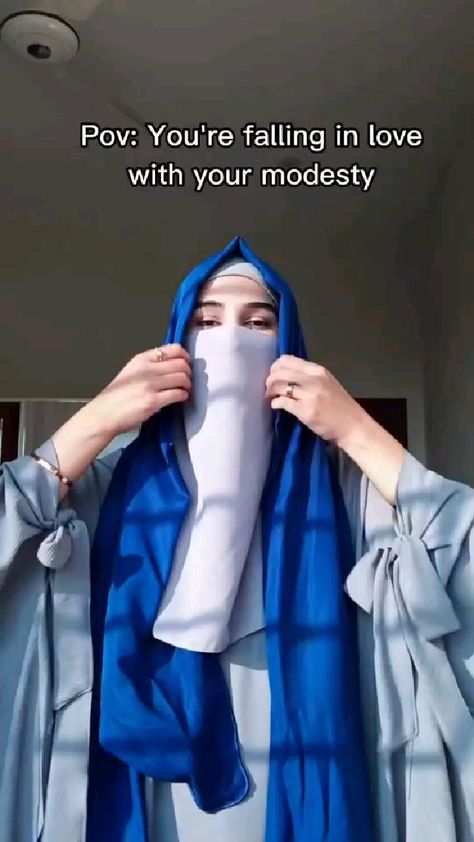 Niqab Fashion Style, Niqab Tutorial, Easy Hijab Style, Simple Abaya, How To Wear Hijab, Simple Hijab Tutorial, Film Texture, Estilo Hijab, Cartoon Songs