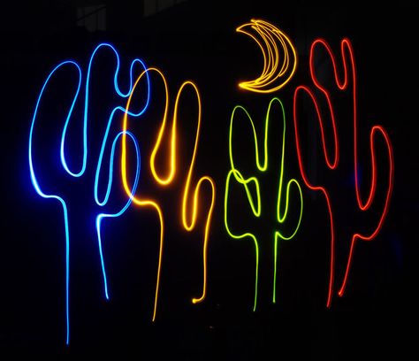 LED Light Drawing Pens: Tools for drawing light doodles Light Doodles, Led Light Drawing, Painting With Light, Light Drawing, Drawing Light, Zoo Lights, Light Painting Photography, Drawing Pens, Diy Tech