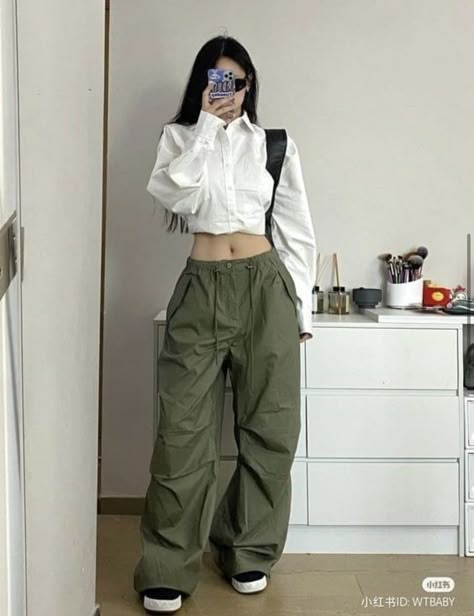 Fashion Everyday, Pinterest Style, Simple Summer Outfits, Clothes Korean Style, Everyday Fashion Outfits, Two Friends, Casual Day Outfits, Functional Fashion, Tomboy Style Outfits