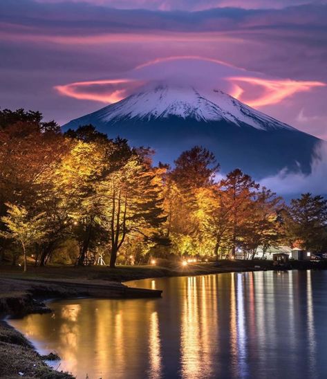 National Destinations on Instagram: “Beautiful reflections over Lake Yamanaka & resembles of Yoda ears ? 😅 . 📍 Japan 🇯🇵 📸 @planetx44  Follow @nationaldestinations 🤩 Follow…” Kyushu, Bergen, Photo Zen, Mount Fuji Japan, Lenticular Clouds, Monte Fuji, Mont Fuji, Landscaping Images, Belle Nature