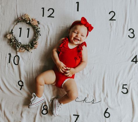 FIRST STEPS ✔️✔️✔️ 11 months old and Ember is determined to figure out the whole walking thing...🏃🏼‍♀️She is especially inspired by her… | Instagram 11 Month Old Baby, Baby Month Stickers, Pregnancy Art, Blowing Kisses, Month Stickers, Ig Stories, Baby Month By Month, First Step, The Whole