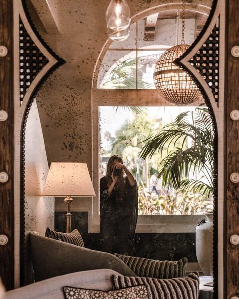 LA Escapes: Review of the Hotel Californian in Santa Barbara - Live Like It's the Weekend Santa Barbara Hotels, Wine Trail, Santa Barbara California, California Travel Road Trips, Beautiful Travel Destinations, Road Trip Hacks, Top Travel Destinations, Boutique Hotels, North America Travel