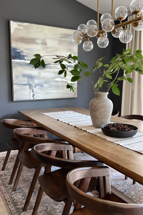 Dining Centerpiece Ideas, Rectangle Dining Table Decor, Kitchen Table Design, Dining Table Decor Modern, Extra Long Dining Table, Dining Table Decor Everyday, Dining Table Decor Centerpiece, Dining Table Styling, Dining Table Decor Ideas