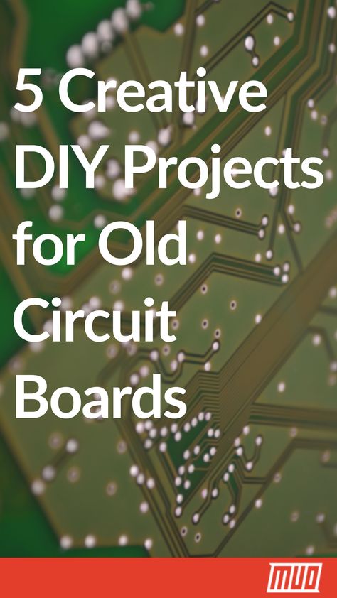 5 Creative DIY Projects for Old Circuit Boards  #Upcycle #DIY #Reuse #CuircuitBoard #Electronics Circuit Boards Art, Diy Electronic Circuit Projects, Diy Electronics Hacks, Electric Circuit Projects Ideas, Paper Circuits Projects, Metal Crafts Diy, Diy Tech Gadgets, Circuit Board Art, Electronic Ideas