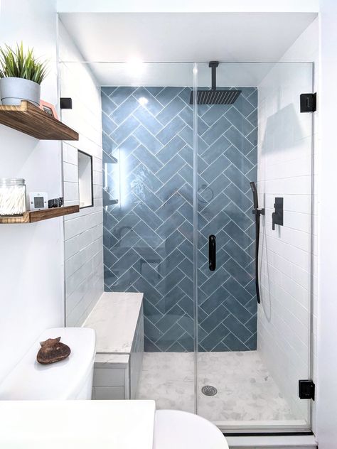 Bathroom tile rainfall shower Shower Tile Ideas Beach House, Small Bathroom Ideas Herringbone, Bathroom Floor Tile Rectangular, Guest Bathroom Ideas Shower Only, Picket Tile Floor Bathroom, Modular Shower Unit, Home Staging Ideas Bathroom, Bathrooms With Colored Tile, Bathroom Rainfall Shower Ideas