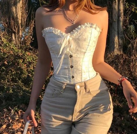 Corset Top Aesthetic, Corset Aesthetic, Corset Styles, Top Aesthetic, Corset Outfit, Corset Fashion, Women's Wardrobe, Casual Style Outfits, Retro Outfits