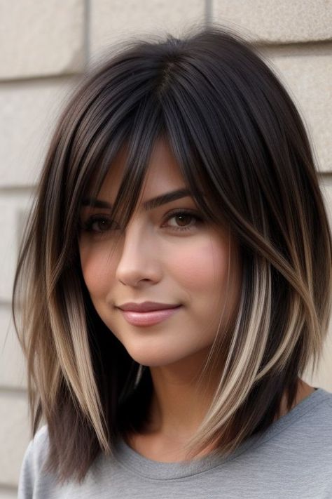 Chin Length Hair For Straight Hair, Hair For Short Neck, Short Hair Asian Women, Choppy Bob Hairstyles Messy Lob, Short Asian Hairstyles, Chin Length Hairstyles, Haircuts 2022, Wine Hair, Chin Length