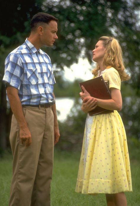 Tom Hanks & Robin Wright "Forrest Gump" (1994) Movie Relationships, Tom Hanks Forrest Gump, Forrest Gump Quotes, Forrest Gump Movie, Robert Zemeckis, Tom Hanks Movies, Forrest Gump 1994, Forest Gump, Robin Wright