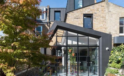 Russian for Fish completes London residential extension | Wallpaper* Zinc Cladding, Side Return Extension, House Extension Plans, Rural Architecture, Glass Extension, Modern Extension, Shaker Style Kitchens, Extension Designs, House Extension Design