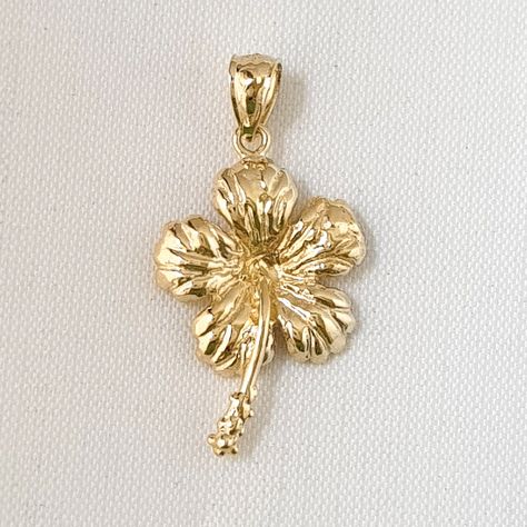 14K Yellow Gold Hawaiian Hibiscus Plumeria Flower Pendant This Pendant is crafted from Solid 14K Yellow Gold and comes Polished-finish. Dimension is   5/8 in x 1.0 in (15 mm x 25 mm). The measurement is not including the bale. Weight Approx. is      2.70g Material       14K Yellow Gold Metal Type  14K Yellow Gold The quality is excellent. A perfect gift. Hibiscus Jewelry, Hawaiian Hibiscus, Jewelry Accessories Ideas, Dope Jewelry, Jewelry Lookbook, Girly Jewelry, Jewelry Inspo, Dream Jewelry, Jewelry Business