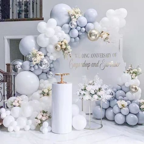 Deco Ballon, First Communion Decorations, Winter Wonderland Baby Shower, Silver Balloon, Birthday Party Theme Decorations, Birthday Balloon Decorations, Baby Shower Winter, White Balloons, Arch Kit