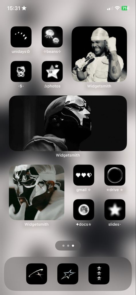 white/black starboy ios, stargirl, weeknd, abel tesfaye, xo, xotwod, y2k, ios layout Y2k Ios Layout, Y2k Iphone Layout, Y2k Ios, Ios Layout, Abel Tesfaye, Iphone Layout, The Weeknd, White Black, Ios