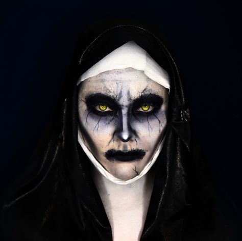 The nun Valak Halloween The Nun Inspired Makeup, Evil Nun Makeup Halloween, Valak Makeup Tutorial, Scary Nun Halloween Costumes, Creepy Nun Costume, The Nun Valak Costume, Nun Makeup Halloween Scary, Zombie Nun Makeup, Demon Nun Makeup