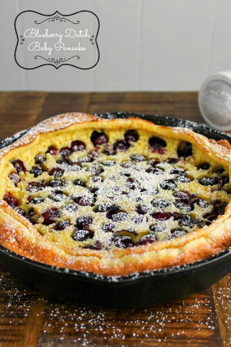 Blueberry Dutch Baby Pancake Blueberry Dutch Baby, Skillet Desserts, Magic Kitchen, Dutch Baby Recipe, Yummy Pancake Recipe, Baby Pancakes, Dutch Baby Pancake, Lemon Curd Recipe, Curd Recipe