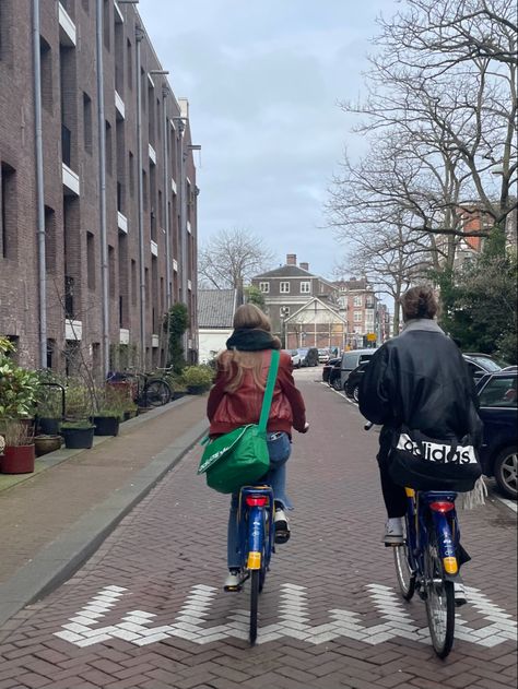 Biking Around The Neighborhood, Amsterdam University College, Amsterdam Biking Aesthetic, City Biking Aesthetic, Dutch Bike Aesthetic, Biking In Amsterdam, Amsterdam Bike Aesthetic, Amsterdam Aesthetic Vintage, Biking Amsterdam