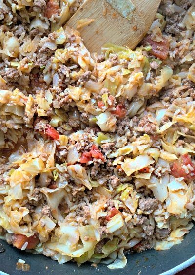 UnStuffed Cabbage Roll Skillet Cabbage Roll Skillet, Skillet Cabbage, Hamburger Cabbage, Cabbage Skillet, Easy Cabbage Rolls, Southern Fried Cabbage, Vegetable Bake, Unstuffed Cabbage Rolls, Cabbage Roll Casserole