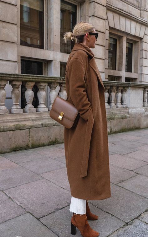 Modest Winter Outfits For Church, Camel Outfits, Winter Outfits For Church, Curvy Winter Outfits, Parisian Woman, Emma Hill, Modest Winter Outfits, Classy Fall Outfits, Comfy Outfits Winter