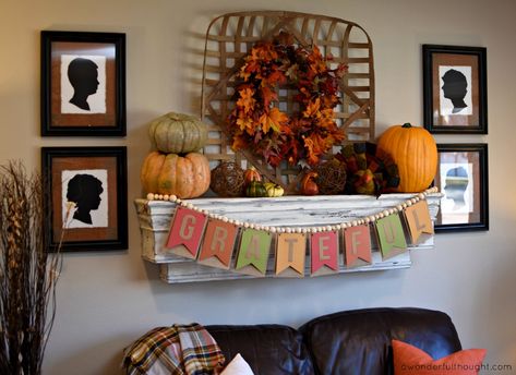 How to Make a Flip Banner - A Wonderful Thought Holiday Banner, Diy Banner, Fall Crafts Diy, Have A Good Time, Fall Decor Diy, Holidays Thanksgiving, Autumn Inspiration, Fall Crafts, Good Time