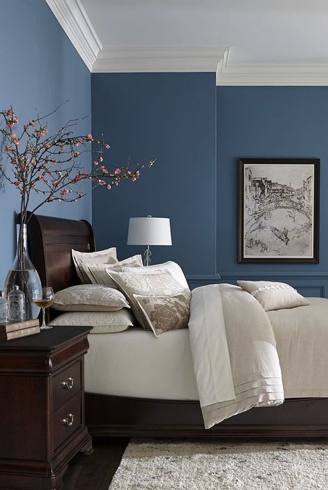 Bedroom Color Ideas – Gorgeous Bedroom Color Schemes That Will Give You Inspiration To Your Next Bedroom Remodel - davidreed.co Small Bedroom Color Ideas, Bedroom With Blue Walls, Small Bedroom Colours, Best Bedroom Paint Colors, Colorful Bedroom Decor, Beautiful Bedroom Colors, Bedroom Paint Colors Master, Blue Bedroom Walls, Best Bedroom Colors