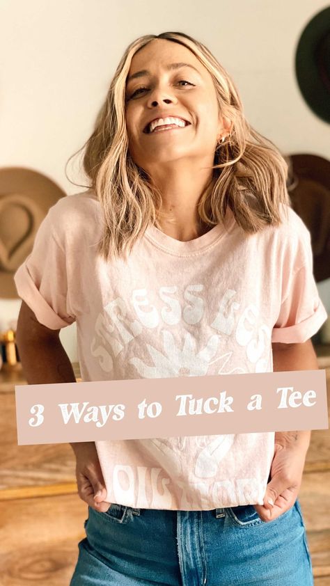 Tshirt Tucked In Bra Outfit, Tucking In Tshirts Outfit Jeans, Shirts Tucked In Jeans Outfit Ideas, How To Tuck A Tee Shirt, Tucking In Tshirts How To, Tuck In Tee Shirt, Women Tucked In Shirt, Different Ways To Tuck In A Shirt, How To Tuck An Oversized Tee