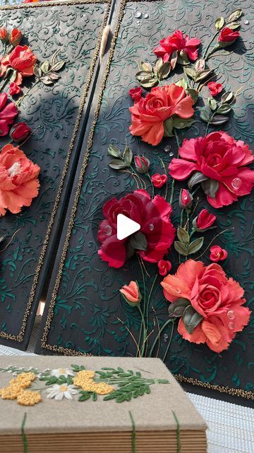 Pallette Knife Painting, Sculpted Flowers, Sculpture Art Projects, Flower Frames, Knife Painting, Frozen In Time, Sculpture Painting, Diy Canvas Art Painting, Diy Canvas Art