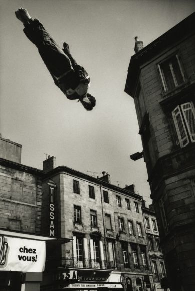 Marc Riboud - Trampoline, Bordeaux, France, 1987 - Howard Greenberg Gallery Bordeaux, Berenice Abbott, Eugene Atget, Marc Riboud, William Klein, Backyard Trampoline, Best Trampoline, Gordon Parks, Bordeaux France