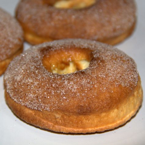 Air-Fried Cinnamon and Sugar Doughnuts Sugar Doughnut Recipe, Actifry Recipes, Healthy Donuts, Australia Food, Air Fry Recipes, Doughnut Recipe, Dessert Options, Air Fryer Recipes, Air Fryer