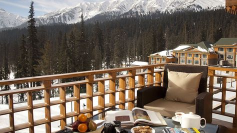 nouf http://www.architecturaldigest.in/content/8-restaurants-india-spectacular-views/ Winter Balcony, Balcony Design Ideas, Forest Cottage, House Balcony Design, Small Luxury Hotels, Best Spa, House Restaurant, Balcony Design, Cozy Cabin