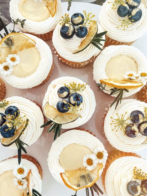 Picnic and a Movie Sarah Patrick, Sarah Vickers, Classy Girls Wear Pearls, Cupcake Cake Designs, Floral Cupcakes, Wear Pearls, Baby Shower Cupcakes, Cake Inspo, Dessert Decoration