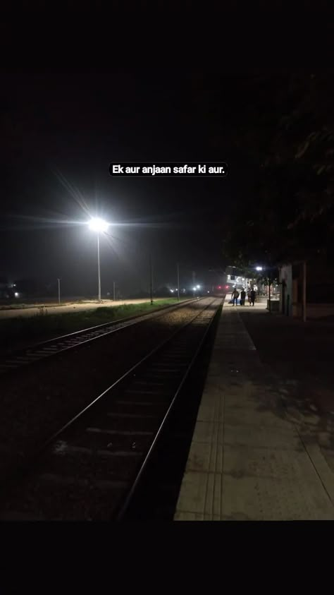 Train Quotes Travel Hindi, Train Travel Snapchat Stories, Rikshaw Snap Caption, Train Night Aesthetic, Train Instagram Stories, Night Snap Story, Train Snap, One Liner Quotes, Good Insta Captions