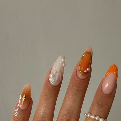 Stacey on Instagram: "Summer orange 🍊🐚✨" Nails Miami Style, Orange Nails With Oranges, Nail Minimalist Design, Summer Nail Orange, Orange Nail Art Summer, Orange Inspo Nails, Cool Orange Nails, Orange Beachy Nails, 3d Orange Nails