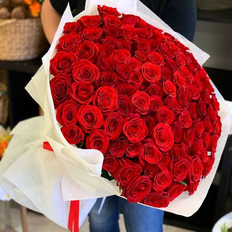 100 Red Roses, Roses Delivery, Lady Banks Rose, Miami Downtown, Roses 100, 100 Roses, Rose Delivery, Luxury Flower Bouquets, Red Rose Bouquet