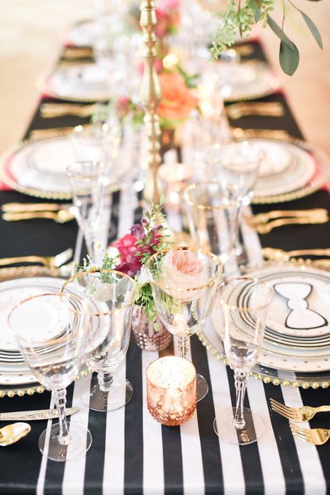 Kate Spade Wedding Inspiration by Christine Skari | SouthBound Bride Kate Spade Bridal Shower Theme, Black Wedding Table Setting, Wedding Table Decorations Pink, Kate Spade Inspired Party, White Wedding Table Setting, Kate Spade Theme, Kate Spade Inspired Wedding, Kate Spade Party, Kate Spade Wedding