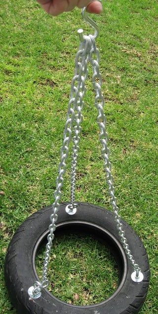 How to Make a Tire Swing!: 18 Steps (with Pictures) Diy Kids Playground, Tire Swings, Taman Air, Tire Art, Tire Swing, Diy Playground, Kids Outdoor Play, Tyres Recycle, Backyard Playground