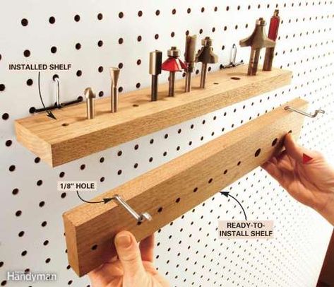 Here's a slick way to store a whole cluster of tools on pegboard with only two pegs. Cut some 2-1/2 ... - Nick Gerhardt Tools On Pegboard, Pegboard Ikea, Mini Shelves, Casa Garage, Pegboard Storage, Pegboard Organization, Workshop Organization, Garage Storage Organization, Garage Tools