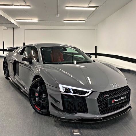 Audi R8 Sport, E60 Bmw, Dream Cars Audi, R8 V10, Audi R8 V10, Car Guide, Audi Rs6, Audi Sport, Bugatti Chiron