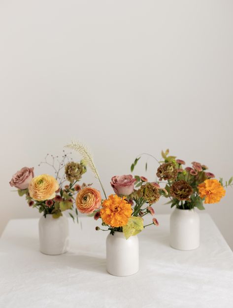 Fall bud vase arrangement
Fall flowers
Prune les fleurs Fall Flowers Vase, Fall Bud Vases Wedding Centerpiece, Bud Flower Arrangement, Thanksgiving Floral Arrangements Diy, Small Fall Flower Arrangements, Spring Bud Vases, Fall Bud Vases Wedding, Fall Bud Vases, Mini Flower Arrangements