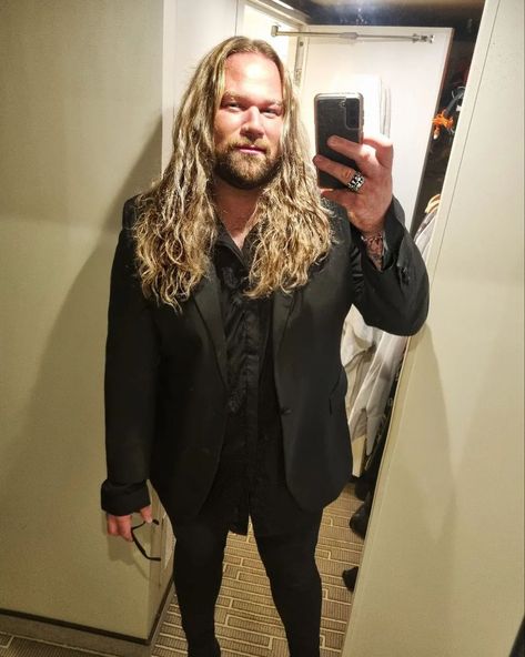 Nathan James (@thenathanjames) posted on Instagram • May 7, 2022 at 9:07pm UTC Nathan James, The Older I Get, May 7th, Long Hair Styles Men, May 7, Mens Hairstyles, Long Hair, Long Hair Styles, Hair