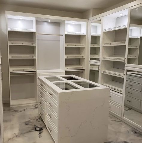 Transformations that will make your life much easier and a lot more stylish! ⁠ Closet Island With Glass Top, Organize Closet Space, Closet Factory, Closet Island, Built In Dresser, Closet Hacks, Walking Closet, Dream Closet Design, Walk In Closet Design