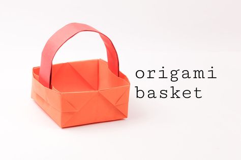 Learn how to make an origami basket, great as an Easter craft! This origami basket with a handle is easy to make & a fun kids activity. Paper Folding For Kids, Easter Origami, Origami Basket, Paper Baskets, Origami Paper Folding, Paper Crafts Magazine, Origami Artist, Origami Models, Origami For Beginners