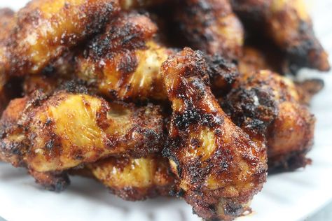 Dry Rub Wing Dry Rub Chicken, Grilled Chicken Wings Recipe, Dry Rub Chicken Wings, Dry Rub For Chicken, Cooking Chicken Wings, Grilled Wings, Grilled Chicken Wings, Chicken Wings Recipe, Wings Recipe