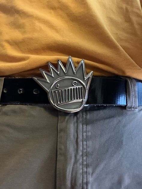 Boognish belt buckle made from high quality metal alloy Men’s Jewellery, Cool Belts, Belts Aesthetic, Metal Belts, Accessories Male, Accessories Idea, Male Accessories, Cool Belt Buckles, Estilo Dark