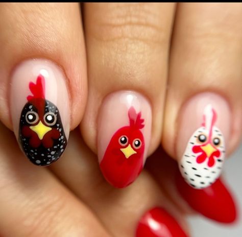 Dog Design Nail Art, Weiner Dog Nail Art, Chicken Nail Art Designs, Kentucky Derby Nails, Chicken Nails Designs, Farm Nails Designs, Bulldog Nail Art, Nail Art Animals, Chicken Nail Art