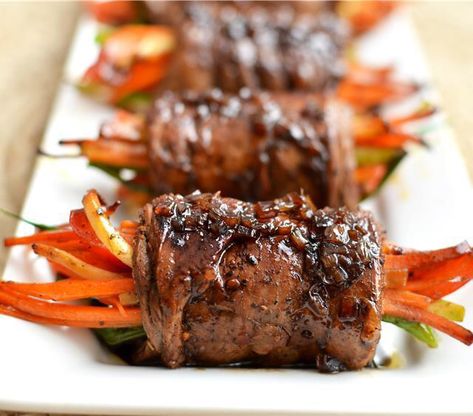 Balsamic Glazed Steak Rolls, Glazed Steak, Steak Rolls, Skirt Steak, Balsamic Glaze, Beef Dishes, Meat Dishes, Meat Recipes, Paleo Recipes